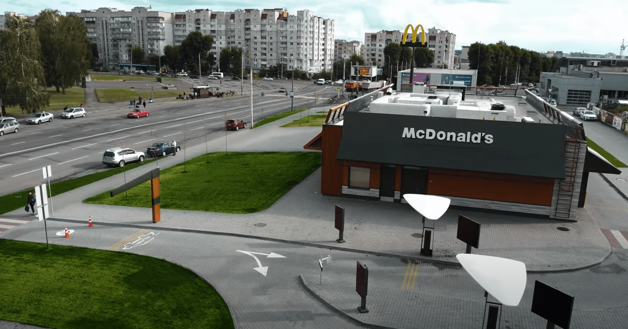 Відеоролик облаштування благоустрою навколо McDonald’s